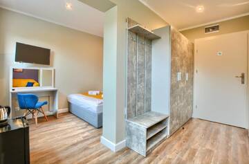 Фото номера Улучшенный двухместный номер с 1 кроватью Курортные отели SPA &amp; RESORT BUKOWIEC г. Полянчик 2
